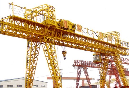 花架式双主梁门式起重机